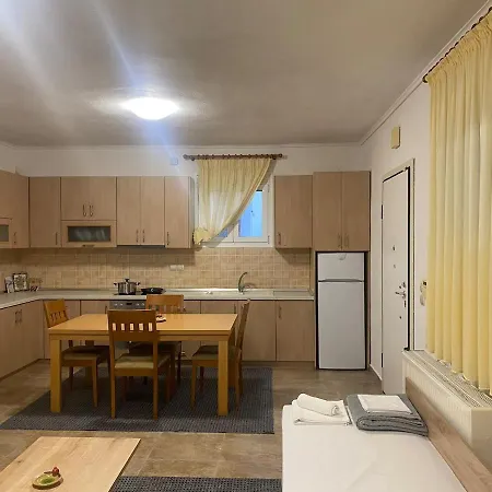Kalfas 2 Apartment Nea Michaniona