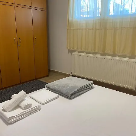 Kalfas 2 * Nea Michaniona